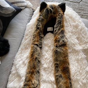 SpiritHoods Red Wolf